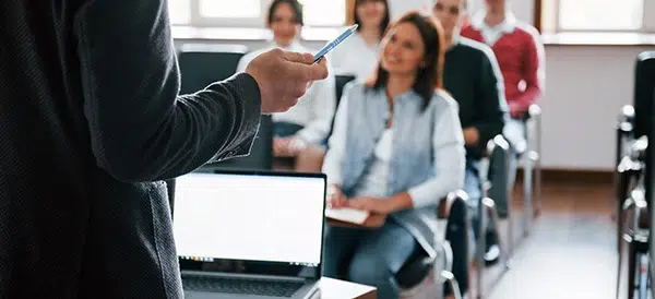 Reconversion dans l’immobilier : par où commencer ?